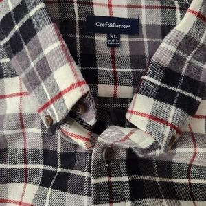 Flannel long sleeve shirt Blk & Wht. XL.